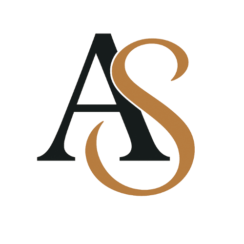 Logo de L’Alambic Stratégique : monogramme AS, avec un A noir structuré et un S fluide couleur caramel, symbolisant la maîtrise opérationnelle et la transformation.